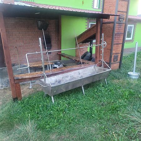 La Capra Vecinului Villa Oglinzi Buitenkant foto
